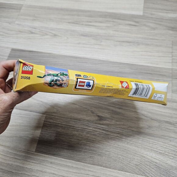 Lego Creator Mighty Dinosaurs 31058 - Picture 4 of 5